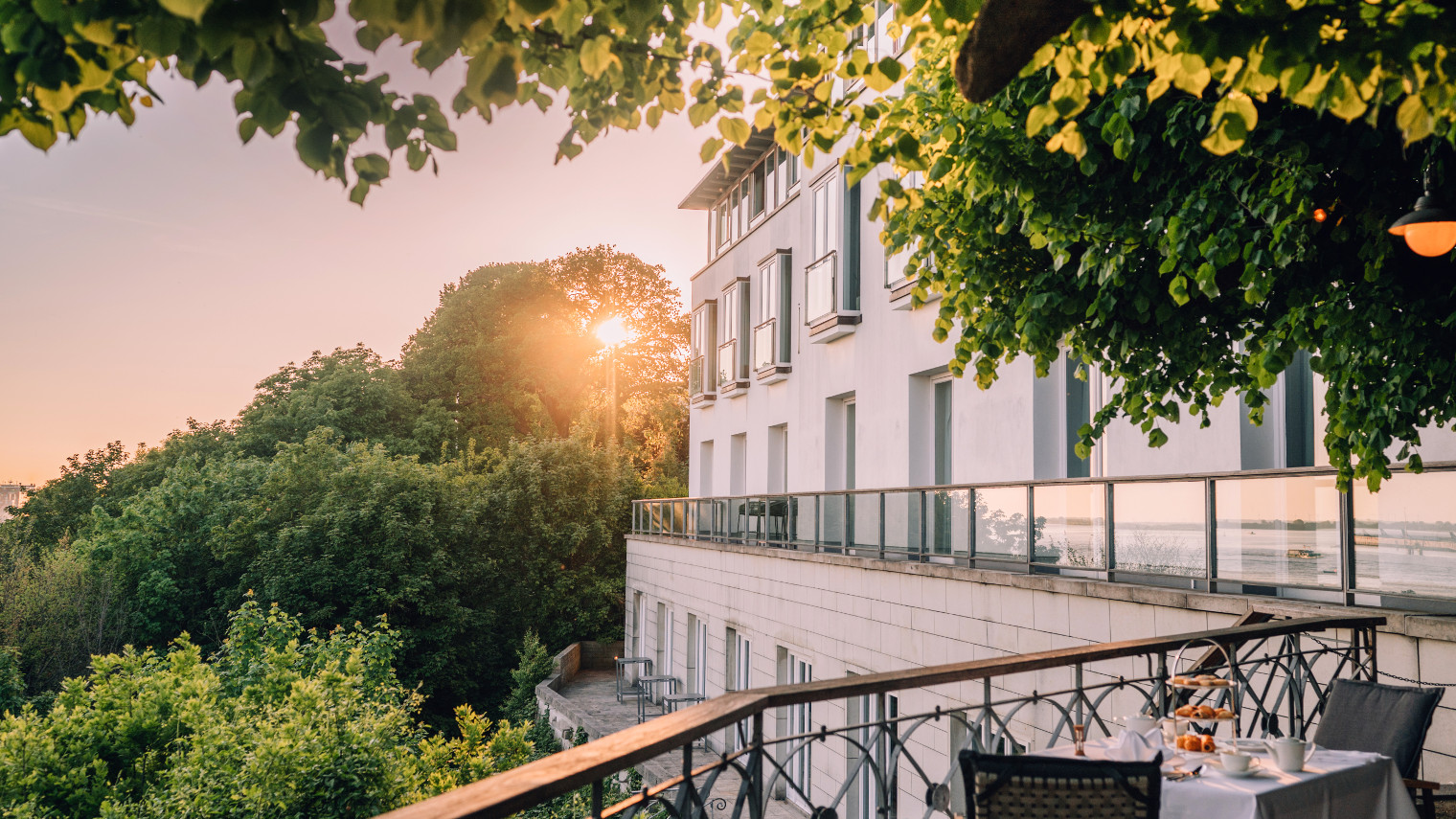 Hotel Louis C. Jacob